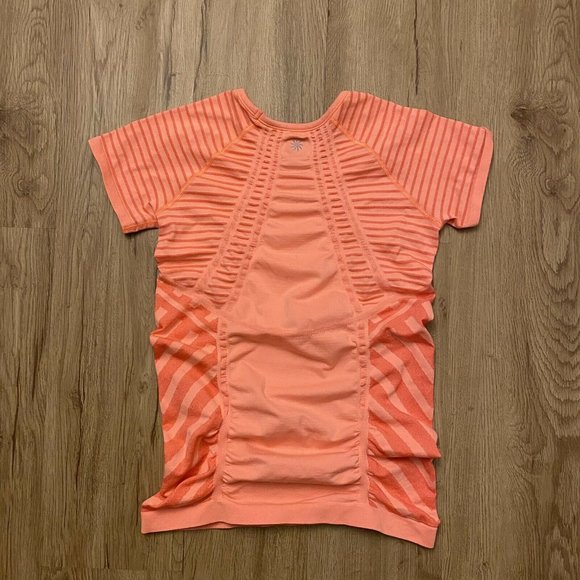 ATHLETA Jet Stripe Fastest Track Tee - Size S - Picture 2 of 6